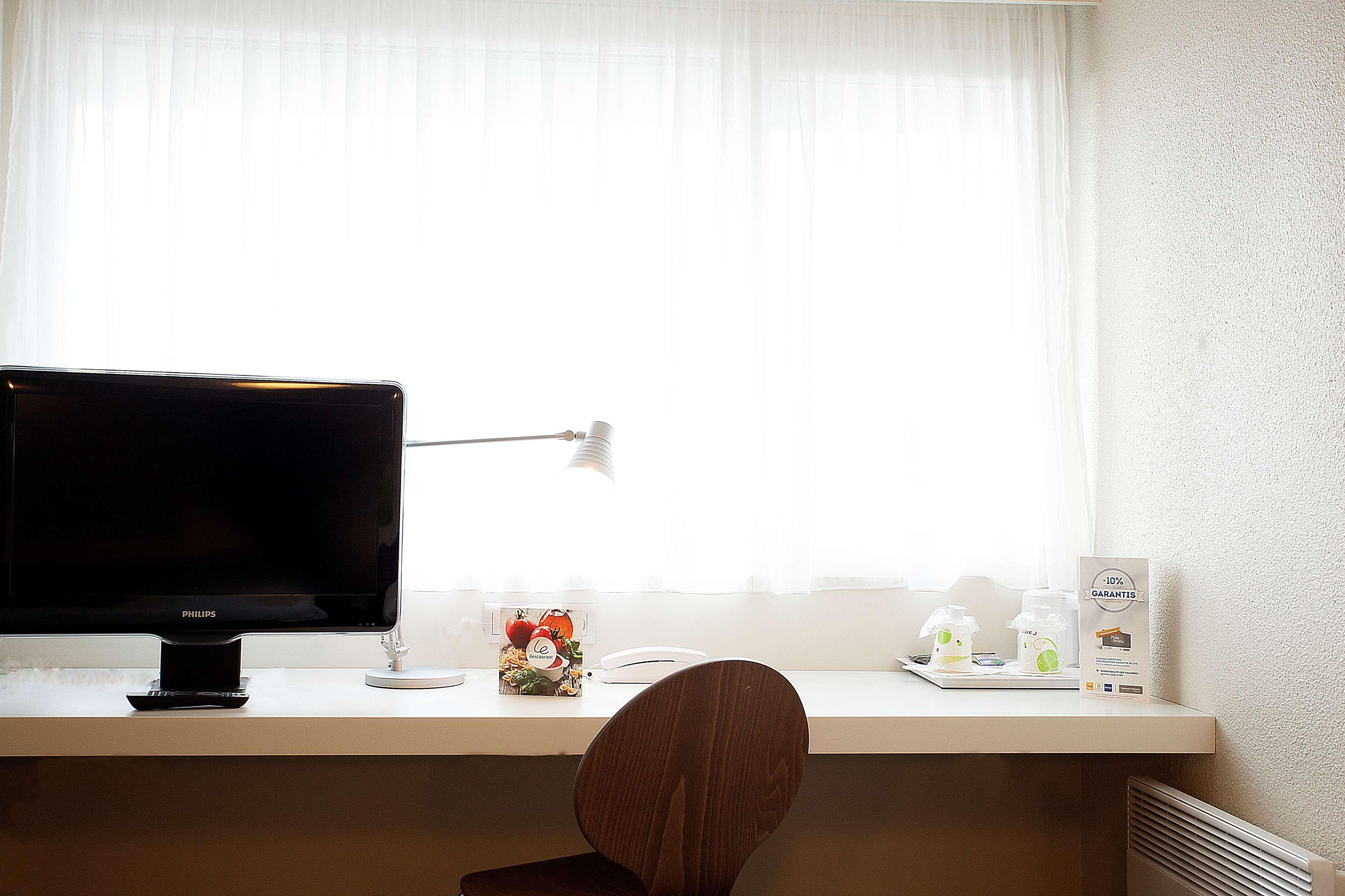 Campanile Marseille Vitrolles Griffon Hotel Ngoại thất bức ảnh