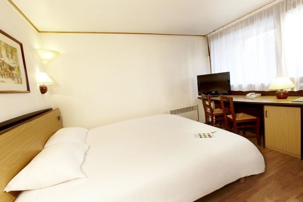 Campanile Marseille Vitrolles Griffon Hotel Phòng bức ảnh