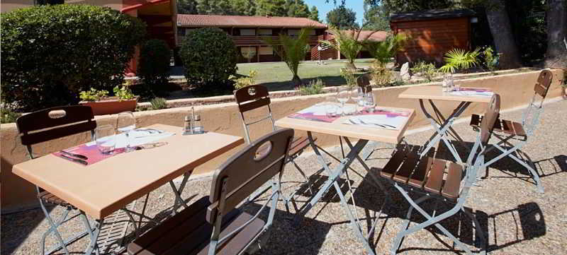 Campanile Marseille Vitrolles Griffon Hotel Ngoại thất bức ảnh